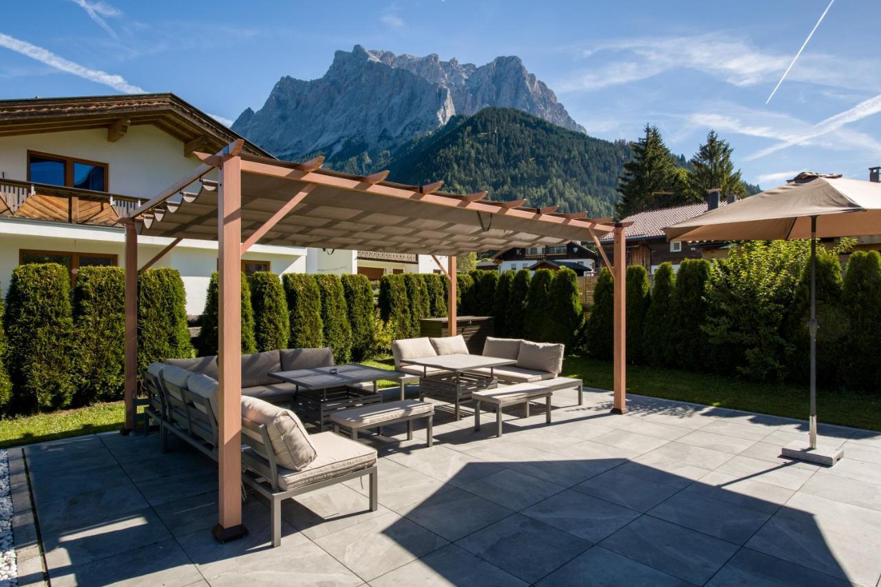 Appartements Simone Ehrwald Exterior photo
